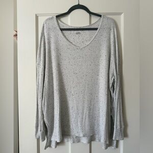 American Eagle Outfitters Light Gray V-Neck Sweater